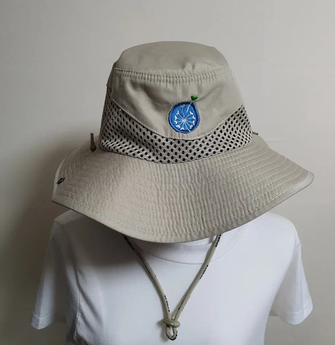 thumbnail-0